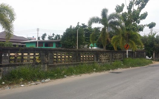 Land
